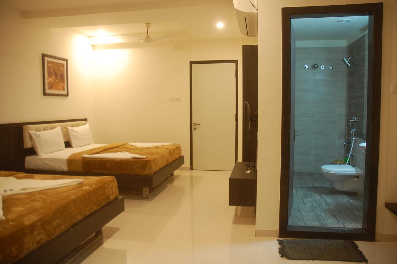 Hotel Swathi Hospet Exterior foto